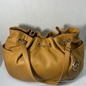 Big Cute Leather Michael Kors Shoulder Bag